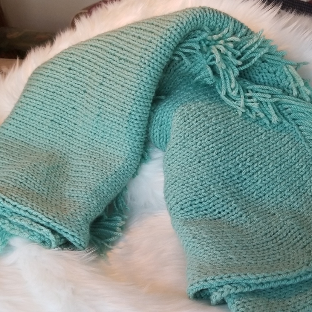 ๐HP๐Homemade Mint Green Very Soft Lap Blanket - Picture 4 of 7